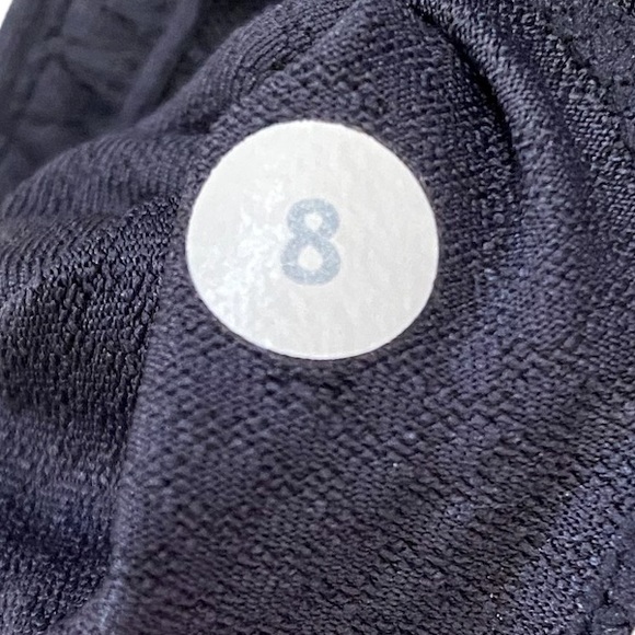 Lululemon CrossBack Sports Bra Sz 8 - Picture 5 of 5